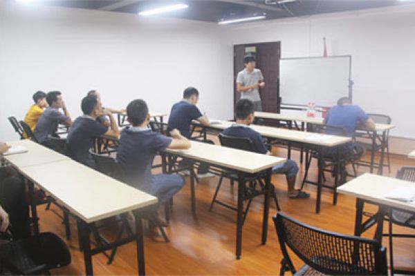 欧博ABG全金属检测机培训现场